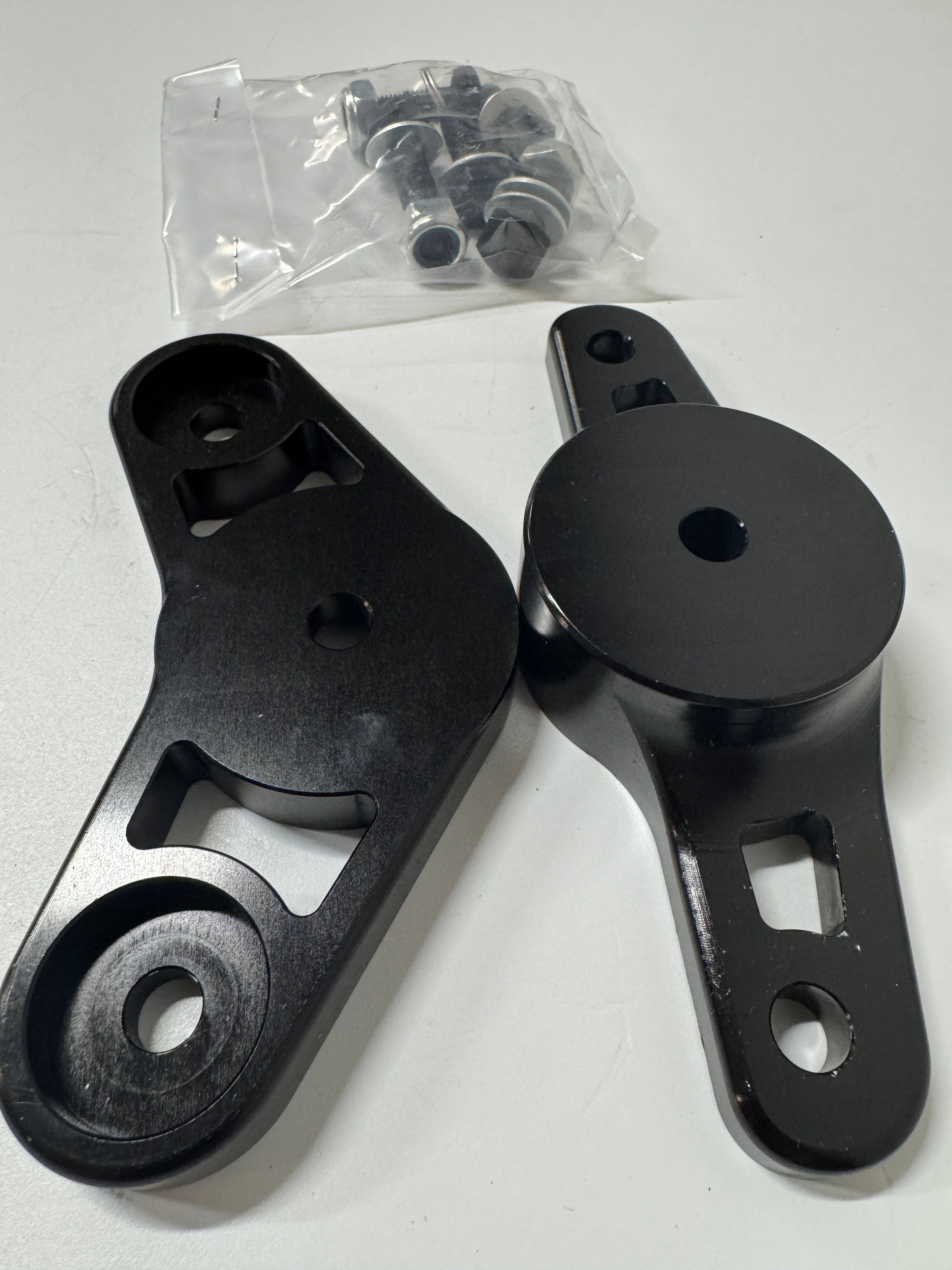 Z34 370z/G37 Solid transmission mount - DISCOUNT