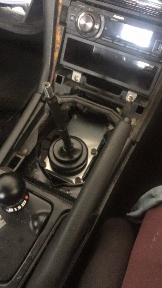 Transmission shifter boot