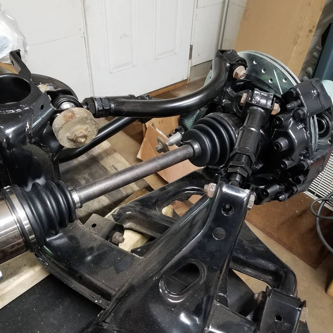 V4 - 240sx/Skyline/Z32 Adjustable Rear traction rods