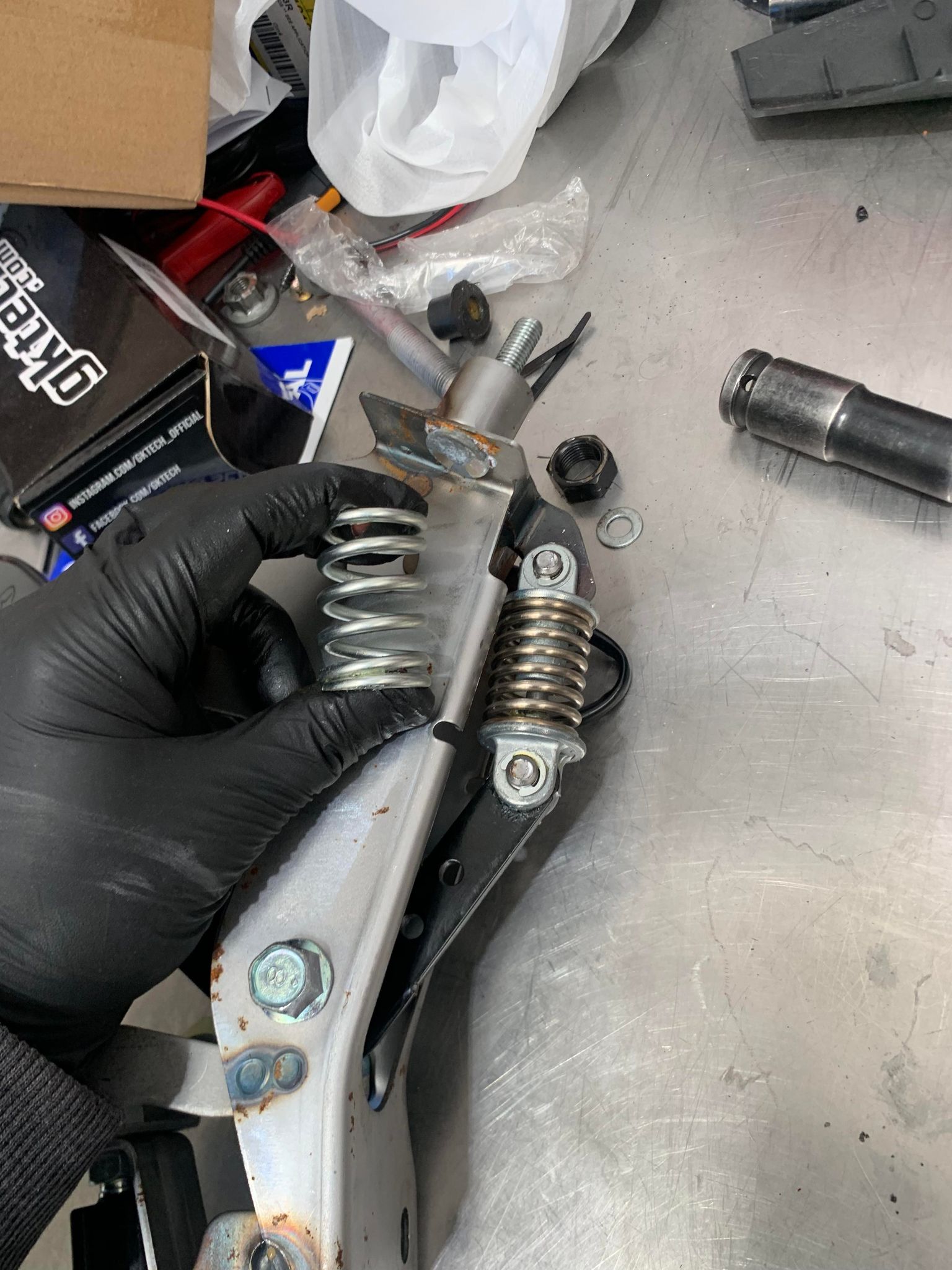 clutch pedal spring FR-S / GR86 / BRZ clutch pedal return springs