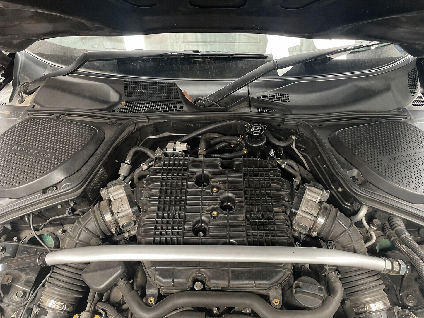 Z33/Z34 Specific Coolant Breather Tank/Swirl Pot